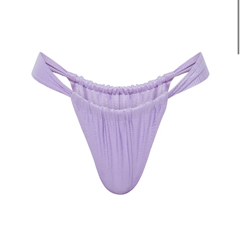 Lavender Divinoseas Bikini Set small top medium bottoms! - Picture 4 of 5